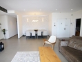 Penthouse à vendre à Neve Gan Petah Tikva.